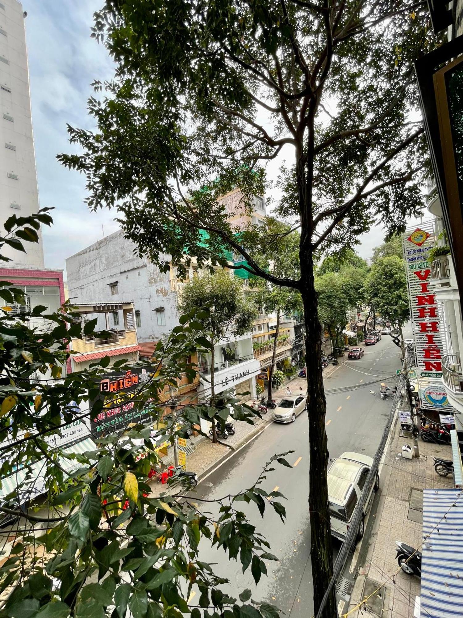 ホテル Khach San Nam Do 2 カントー エクステリア 写真